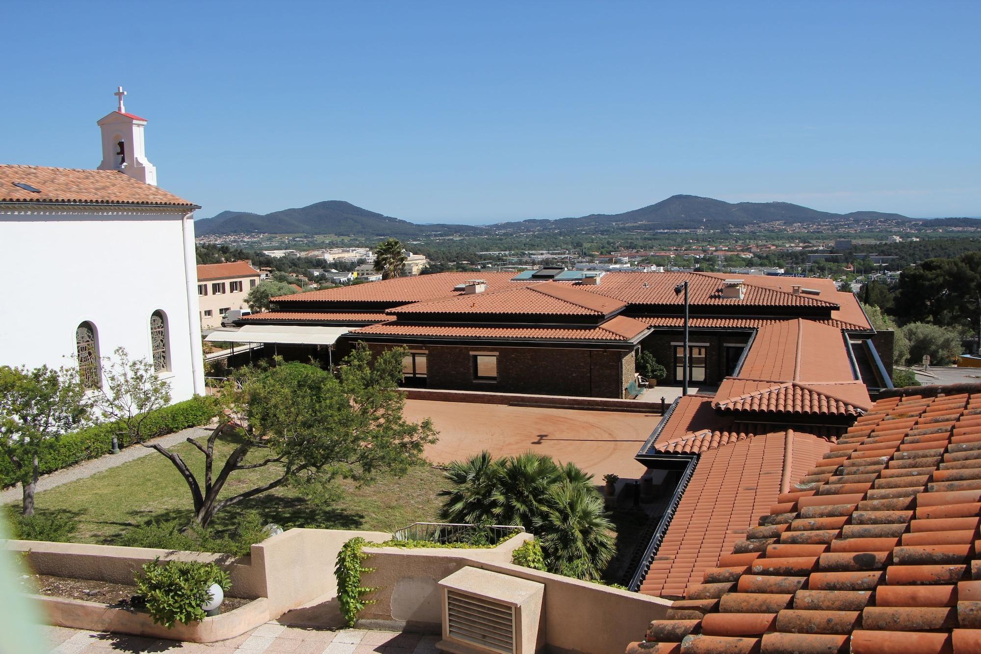 Domaine Des Gueules Cassees Hotell La Valette-du-Var Eksteriør bilde