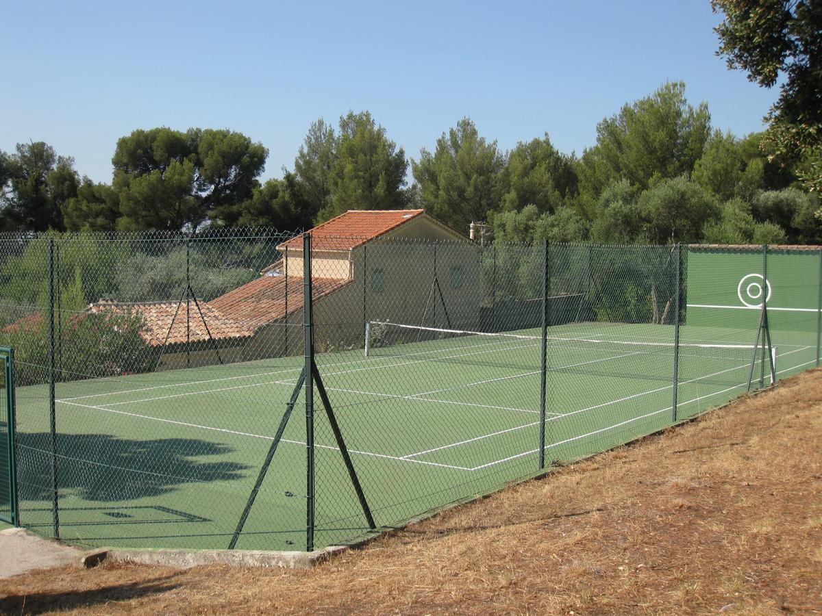 Domaine Des Gueules Cassees Hotell La Valette-du-Var Eksteriør bilde